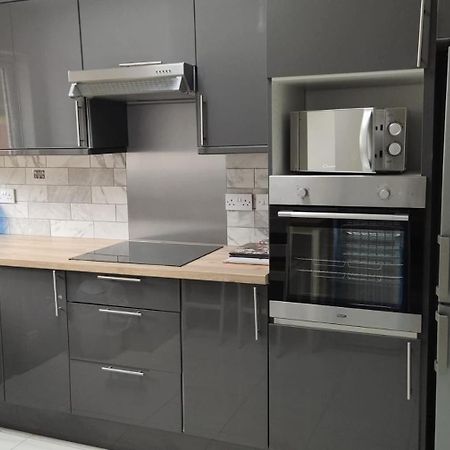 Studio With Private Kitchen Дублин Экстерьер фото
